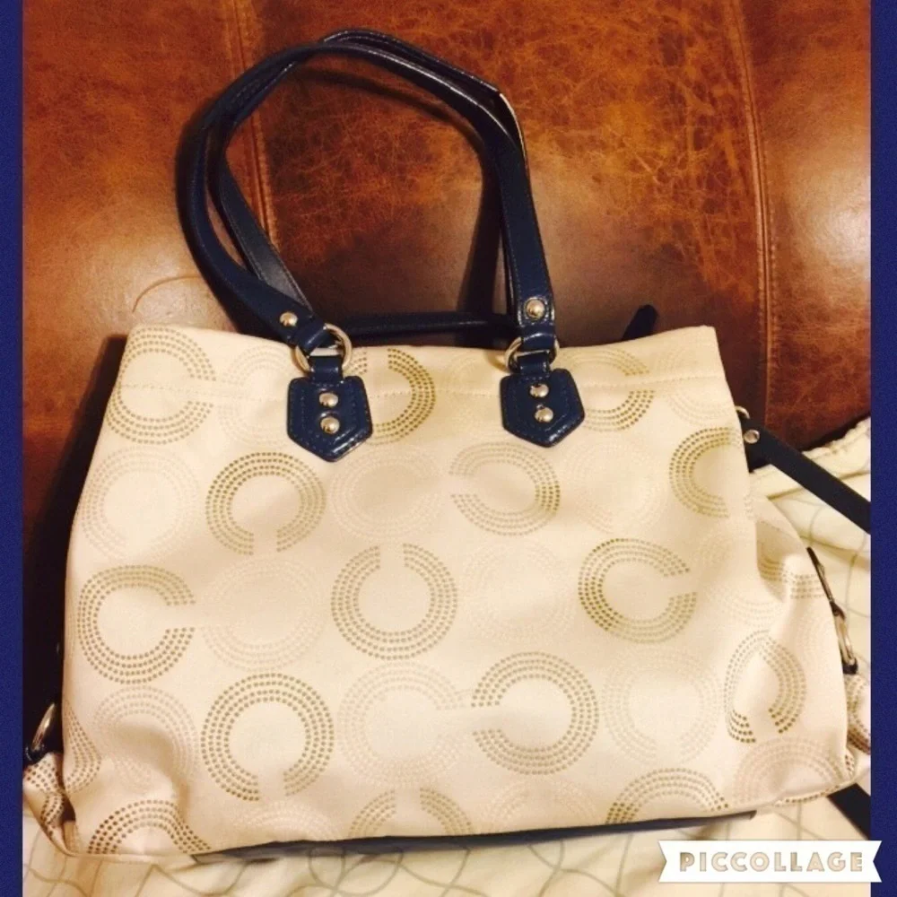 F20049 Coach Leather Blue Ashley Beige Satin Purse